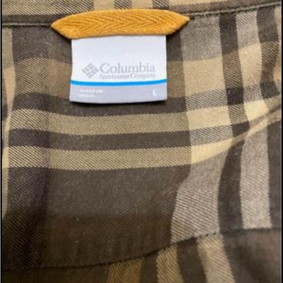 Columbia long sleeve button down Size Large - Picture 4 of 5